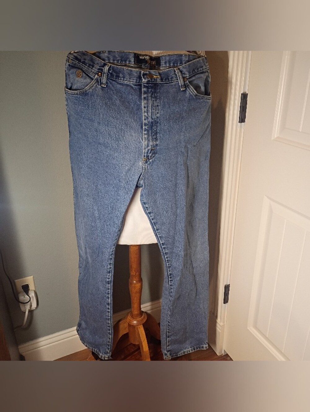 Wrangler George strait jeans 38x34